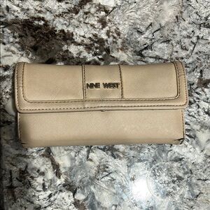 Nine West Cream Clutch Wallet